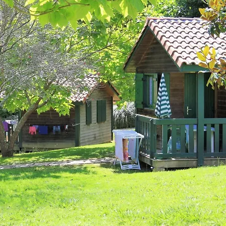 Campingplatz L'oree Du Bois By Noricamp Arthez-de-Bearn